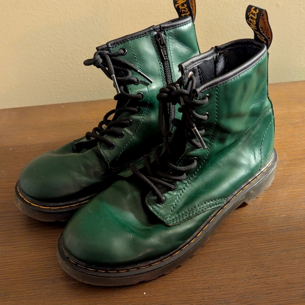 Dr Martins 1460 Kids Combat Leather Boots Size 4 Green